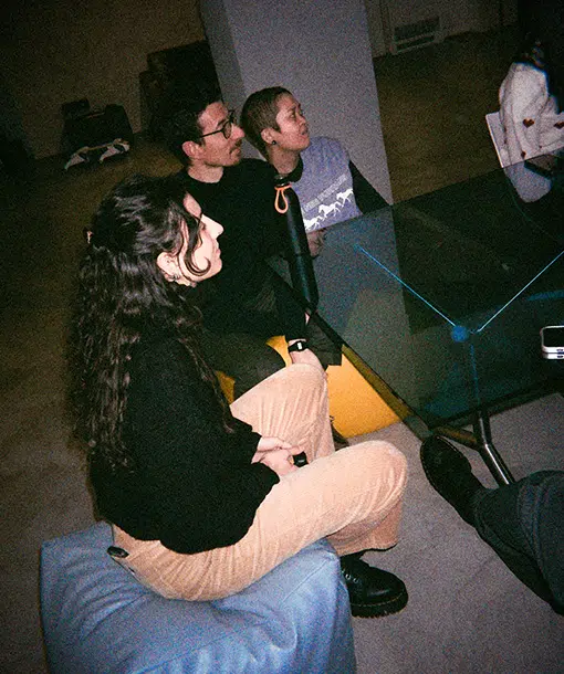 ioadv-studio-medium01-04