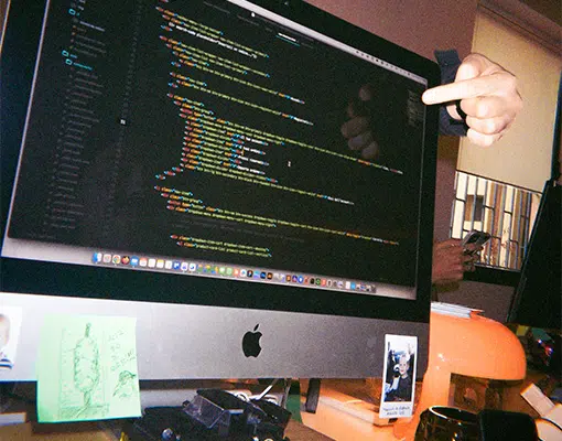 ioadv-studio-small01-01