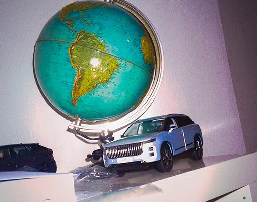 ioadv-studio-small01-03